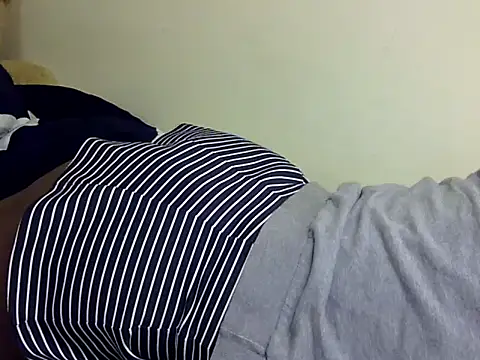 Snapshot of Sexxy_slim_honey chatting on November 11, 4:29 am Sexxy slim honey online show from November 11, 4:29 am