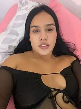 Snapshot of ShanellBlack chatting on February 24, 2:40 am ShanellBlack online show from February 24, 2:40 am