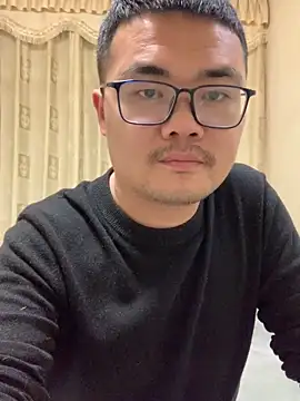 lililiwuwuwu online show from March 22, 1:19 pm