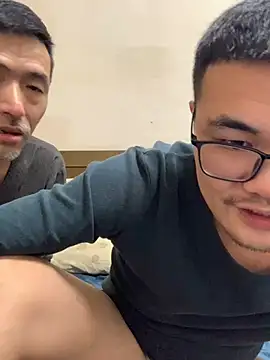 lililiwuwuwu online show from December 11, 1:39 pm