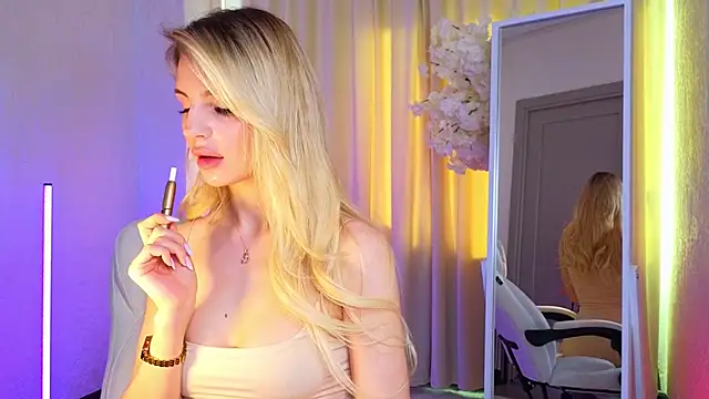 Snapshot of Grace_Gordon chatting on March 21, 4:49 am Grace Gordon online show from March 21, 4:49 am