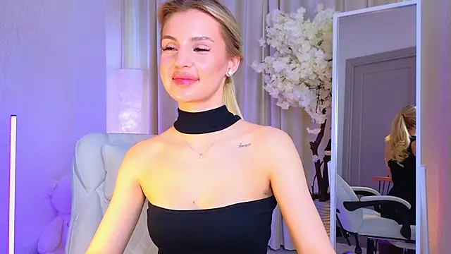 Snapshot of Grace_Gordon chatting on March 19, 4:36 am Grace Gordon online show from March 19, 4:36 am