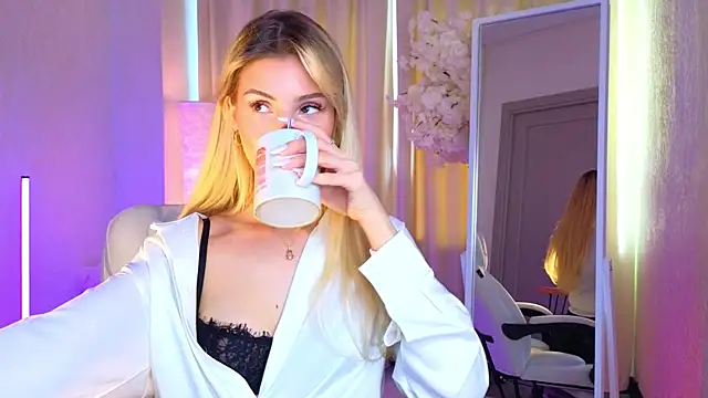 Snapshot of Grace_Gordon chatting on March 23, 4:27 am Grace Gordon online show from March 23, 4:27 am