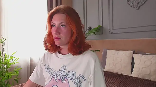 Liv Fay online show from June 26, 1:39 pm