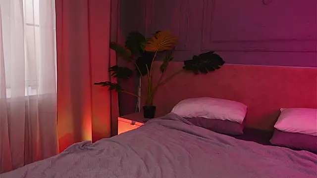 Liv Fay online show from March 25, 2:27 pm