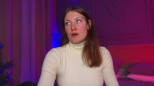 Liv Fay online show from October 1, 4:55 pm