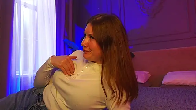 Liv Fay online show from September 19, 3:16 pm