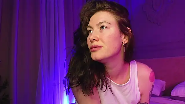 Liv Fay online show from November 14, 3:37 pm