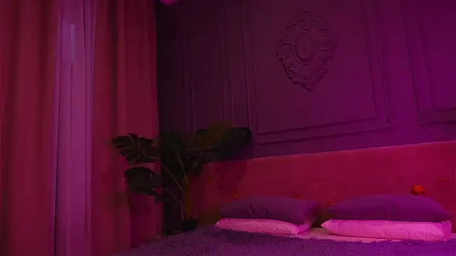 Liv Fay online show from November 4, 2:21 pm