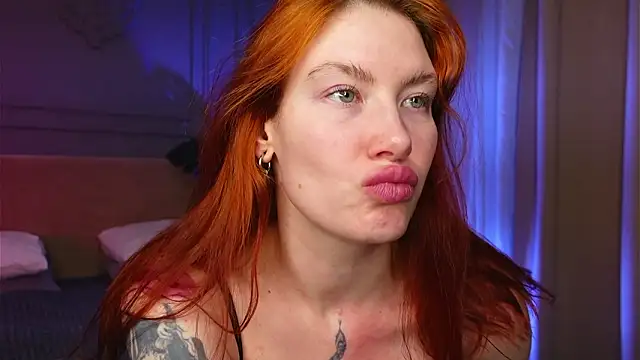 Liv Fay online show from February 26, 3:45 pm