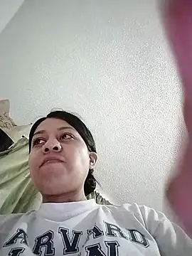 Snapshot of Tiphanydirty3 chatting on June 23, 11:03 pm Tiphanydirty3 online show from June 23, 11:03 pm