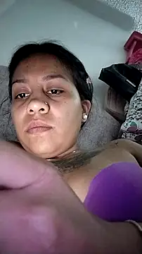 Tiphanydirty3 online show from February 13, 3:50 am