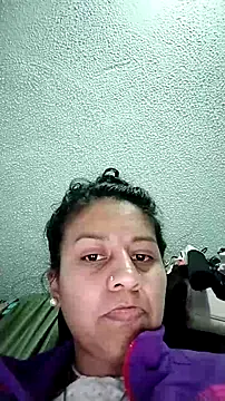 Tiphanydirty3 online show from September 23, 1:56 am