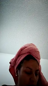 Tiphanydirty3 online show from April 14, 5:29 pm