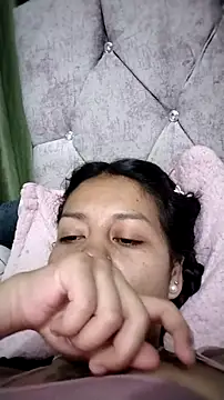 Tiphanydirty3 online show from September 25, 5:02 am