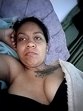 Tiphanydirty3 online show from April 28, 2:27 am