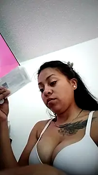 Tiphanydirty3 online show from April 13, 5:17 pm