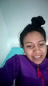 Tiphanydirty3 online show from November 7, 7:40 pm