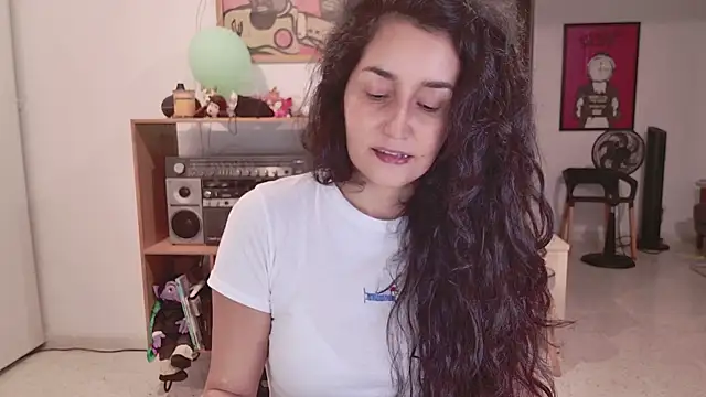 AndreaGomez88 online show from April 20, 12:57 am