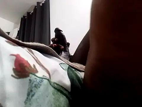 Hugedick0071 online show from November 13, 7:56 am