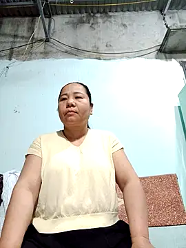 Queen 18200 online show from March 22, 9:38 pm