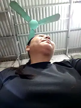 Queen 18200 online show from March 24, 9:59 pm