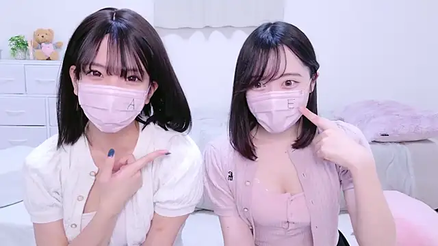 -Yuria- online show from January 3, 1:13 pm