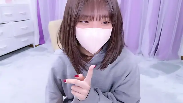 -Yuria- online show from February 25, 2:04 pm