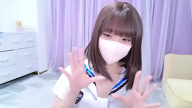 -Yuria- online show from January 19, 1:01 pm