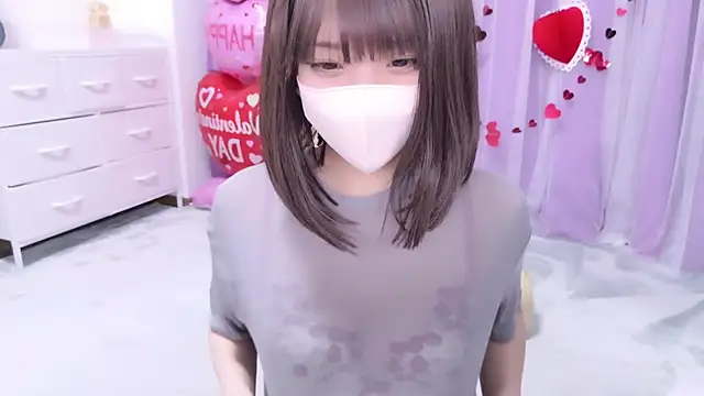 -Yuria- online show from February 12, 3:38 pm