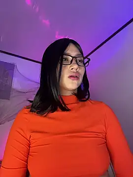 Snapshot of Tsuki-moon chatting on October 29, 11:31 am Tsuki-moon online show from October 29, 11:31 am