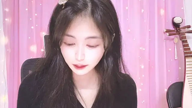 ---MIA--- online show from November 5, 2:09 pm