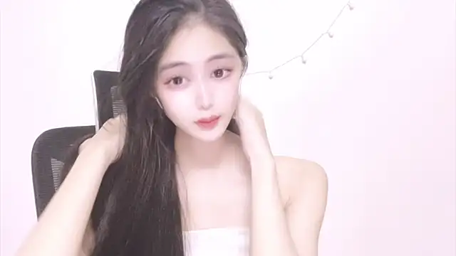 ---MIA--- online show from September 25, 2:23 pm