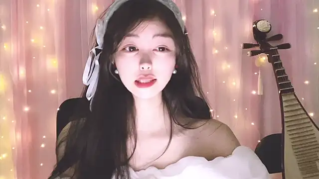 ---MIA--- online show from November 22, 2:27 pm