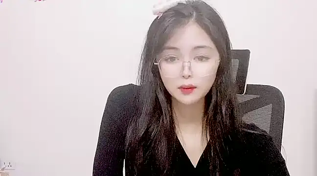 ---MIA--- online show from March 17, 10:40 pm