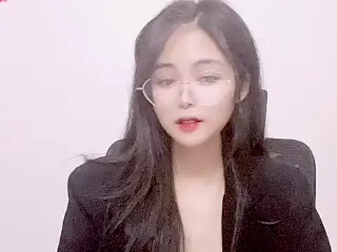 ---MIA--- online show from March 19, 4:45 pm