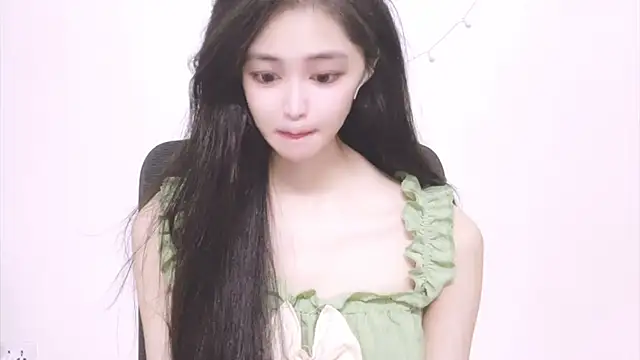 ---MIA--- online show from September 23, 2:35 pm