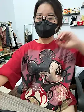 Snapshot of Jenni_nana chatting on March 13, 5:43 am Jenni nana online show from March 13, 5:43 am
