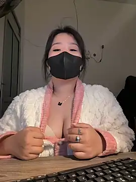 Snapshot of Jenni_nana chatting on December 20, 10:27 am Jenni nana online show from December 20, 10:27 am