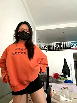 Snapshot of Jenni_nana chatting on November 27, 6:58 am Jenni nana online show from November 27, 6:58 am