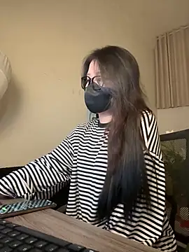 Snapshot of Jenni_nana chatting on December 22, 6:46 am Jenni nana online show from December 22, 6:46 am