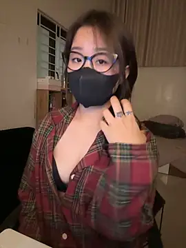 Snapshot of Jenni_nana chatting on March 8, 6:17 am Jenni nana online show from March 8, 6:17 am