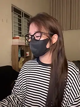 Jenni nana online show from April 24, 4:09 pm