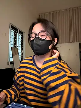 Snapshot of Jenni_nana chatting on January 7, 5:45 am Jenni nana online show from January 7, 5:45 am