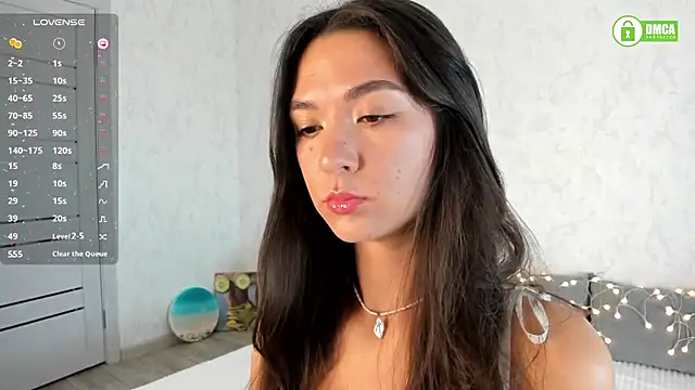 Snapshot of pretty_yong_cat chatting on September 12, 2:17 pm pretty yong cat online show from September 12, 2:17 pm