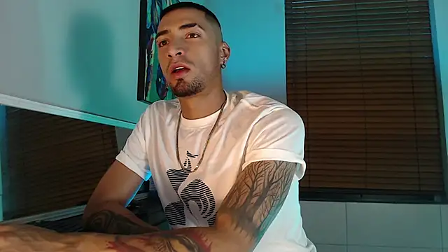 DrakeNeumann online show from January 9, 3:35 am