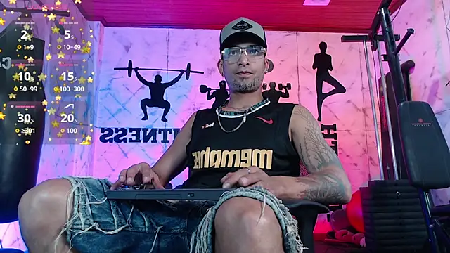 DrakeNeumann online show from June 20, 3:33 am