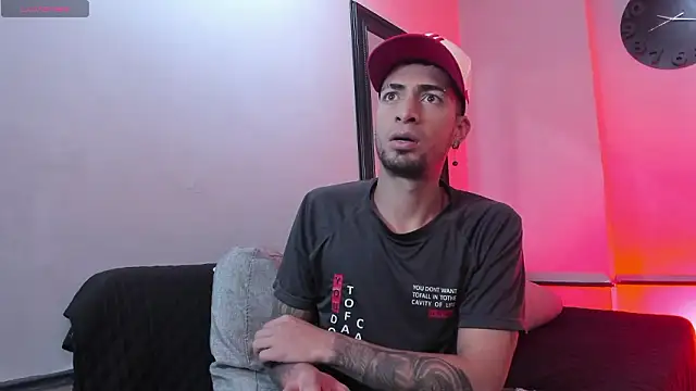 DrakeNeumann online show from February 17, 3:48 am