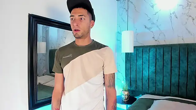 DrakeNeumann online show from December 20, 3:42 am