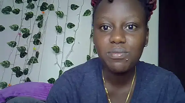 Snapshot of sexybree_ chatting on February 21, 11:01 am sexybree online show from February 21, 11:01 am